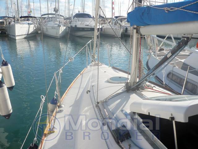 Beneteau First 210