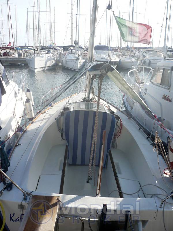 Beneteau First 210
