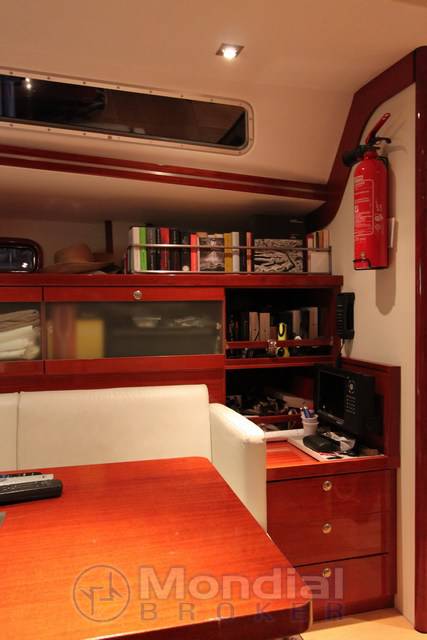 Hanse 461