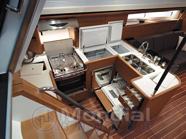 Jeanneau J57