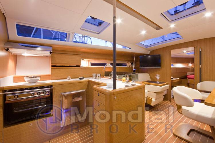 Jeanneau J53