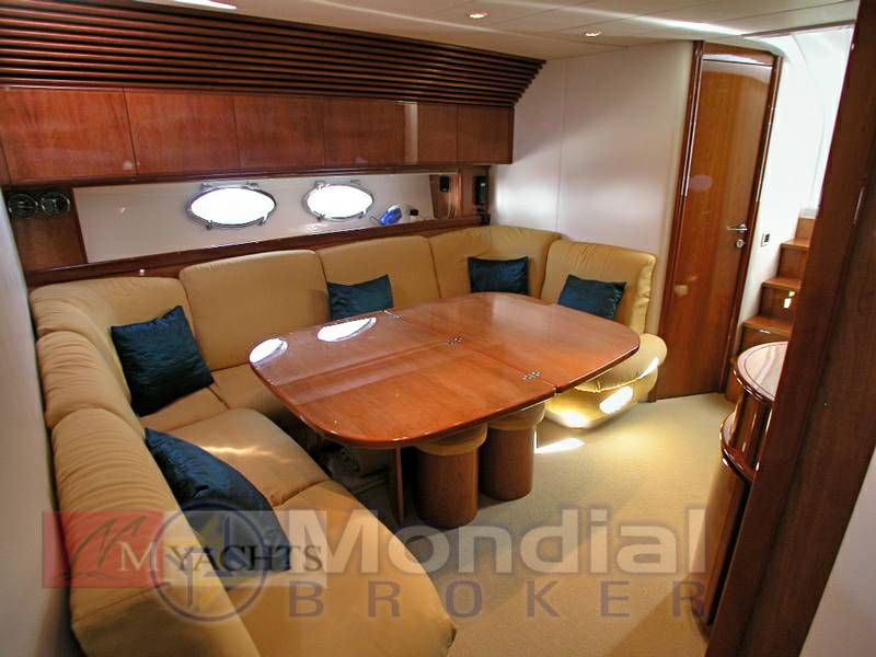 Pershing 52