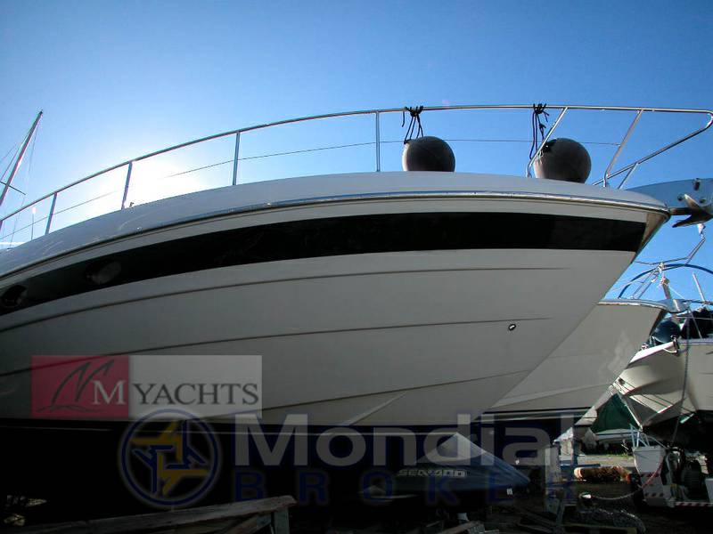 Pershing 52