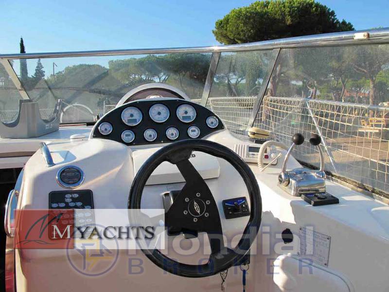 Bavaria 37