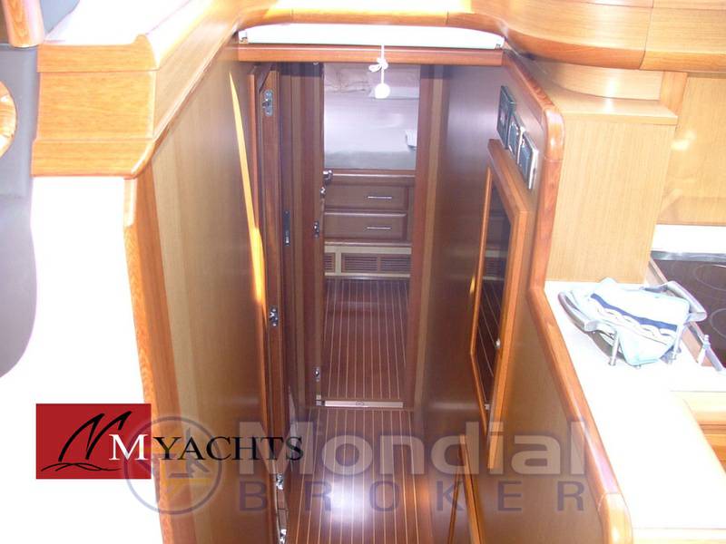 Mochi craft Dolphin 51