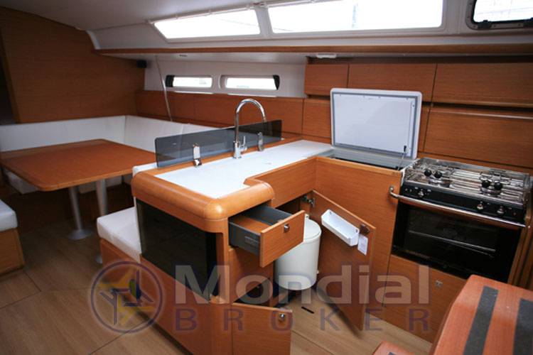 Jeanneau Sun odyssey 439
