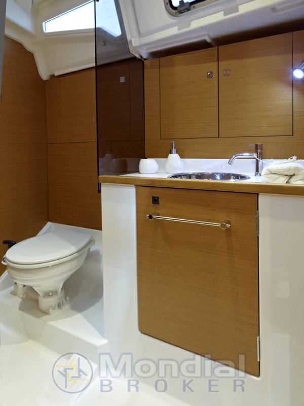 Jeanneau Sun odyssey 379