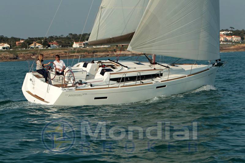 Jeanneau Sun odyssey 379