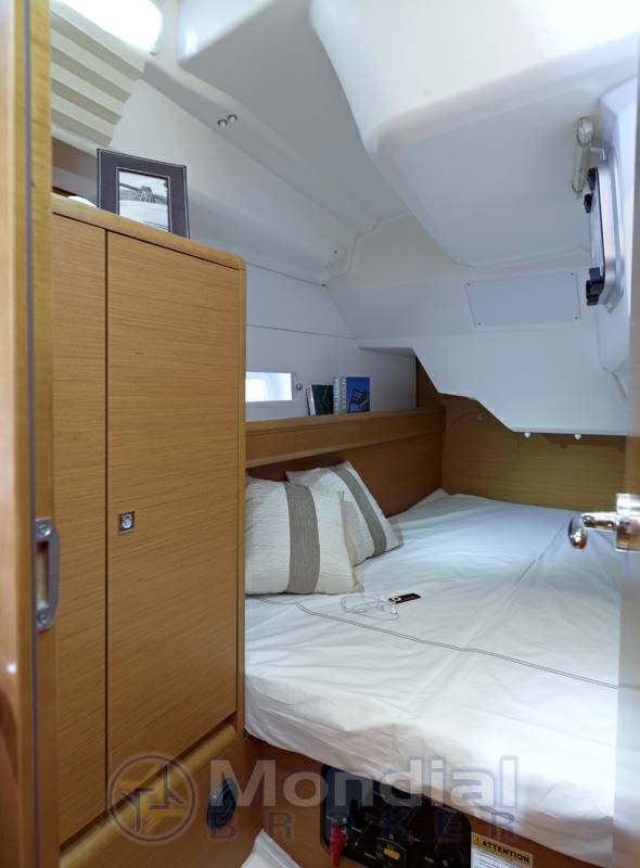 Jeanneau Sun odyssey 379