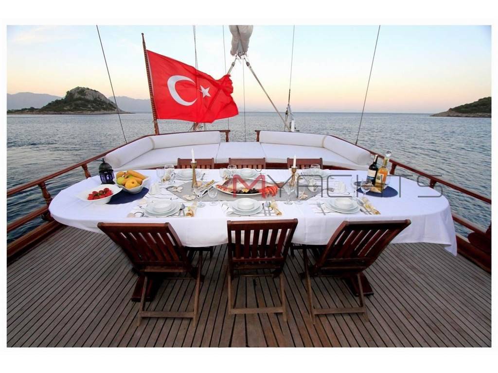 Gulet A. deniz
