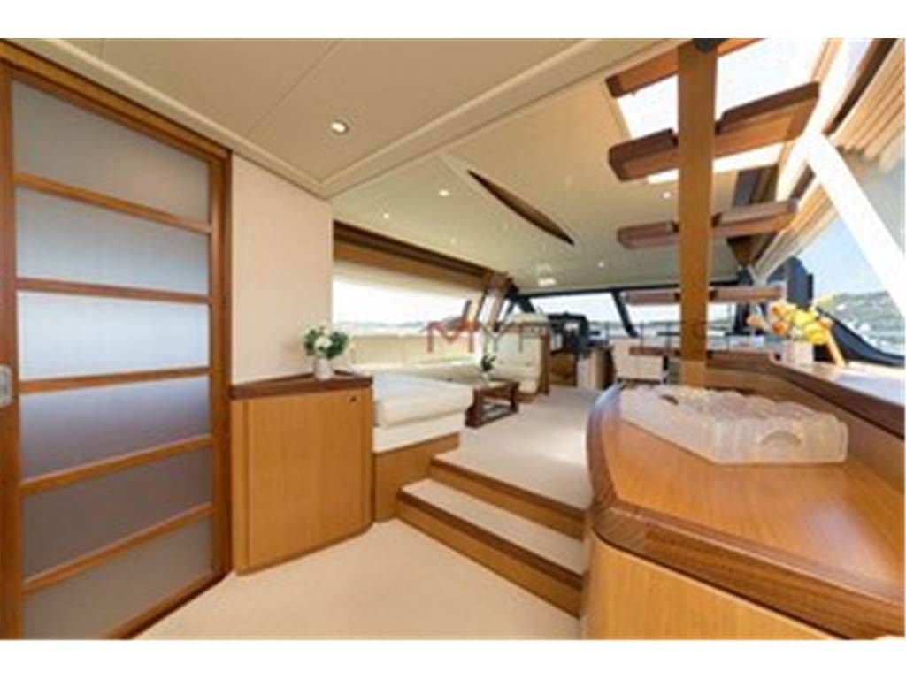 Ferretti 630
