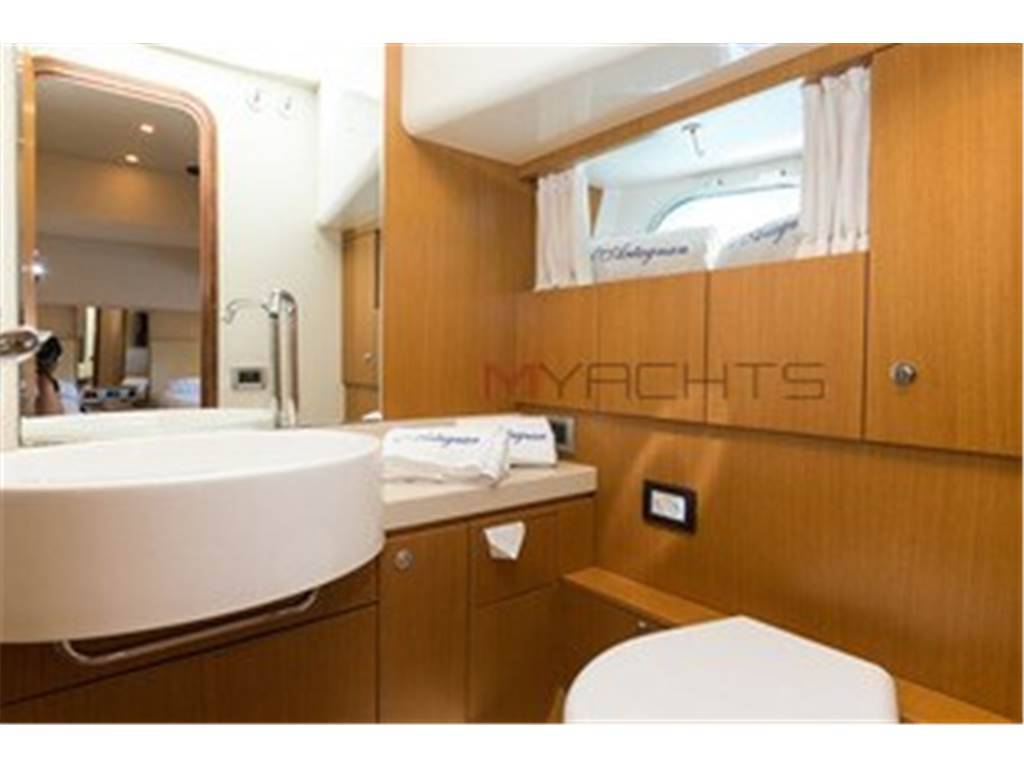 Ferretti 630