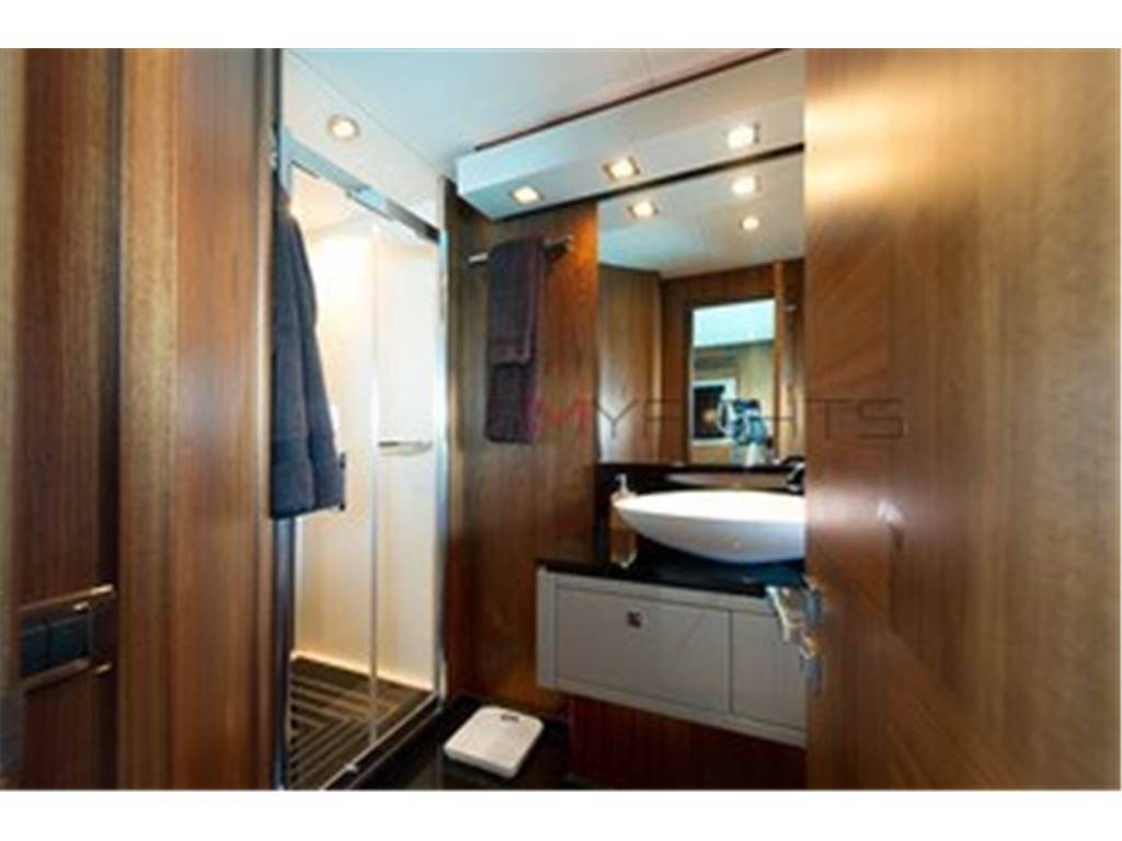 Sunseeker 86