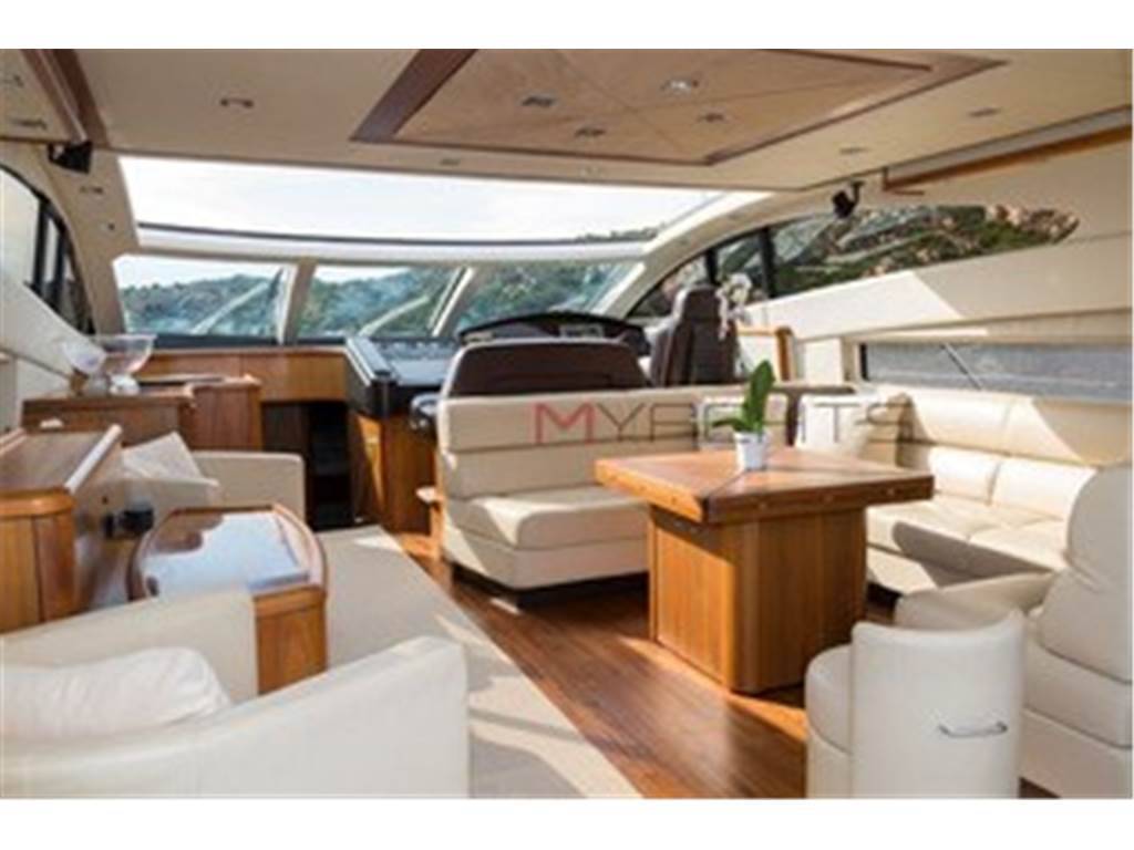 Sunseeker Predator 72