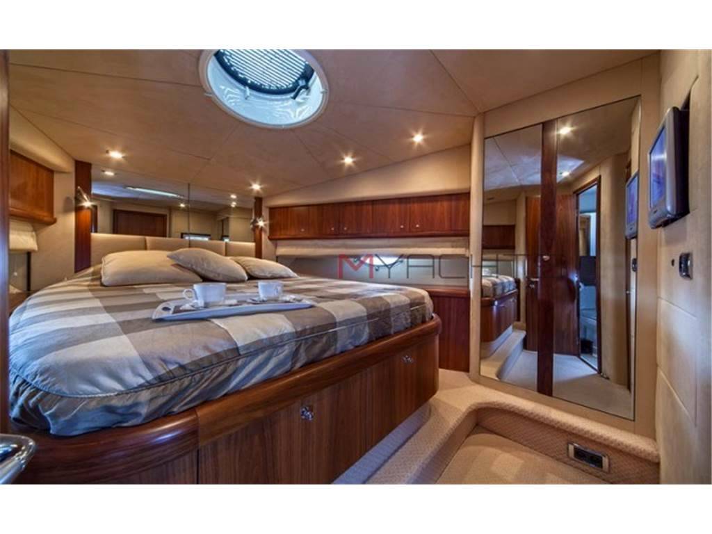 Sunseeker Predator 62