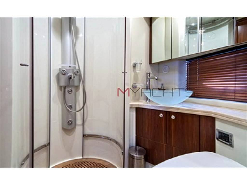 Sunseeker Predator 62