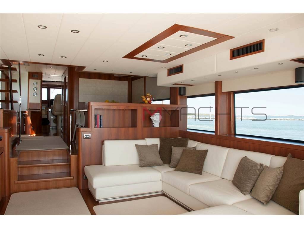 Favaro yachts Yacht a motore 23 m con equipaggio