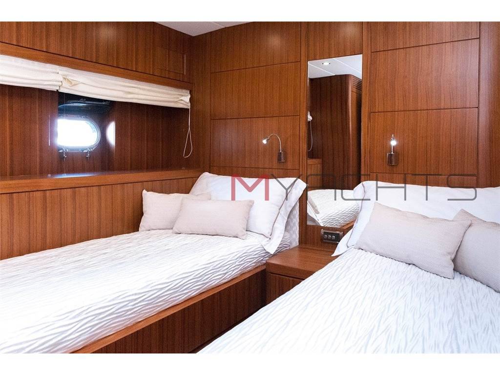 Favaro yachts Yacht a motore 23 m con equipaggio