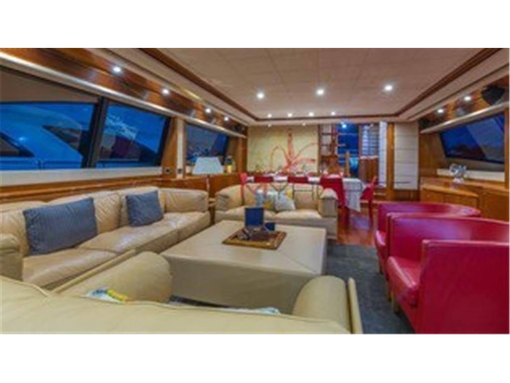 Ferretti 88ft