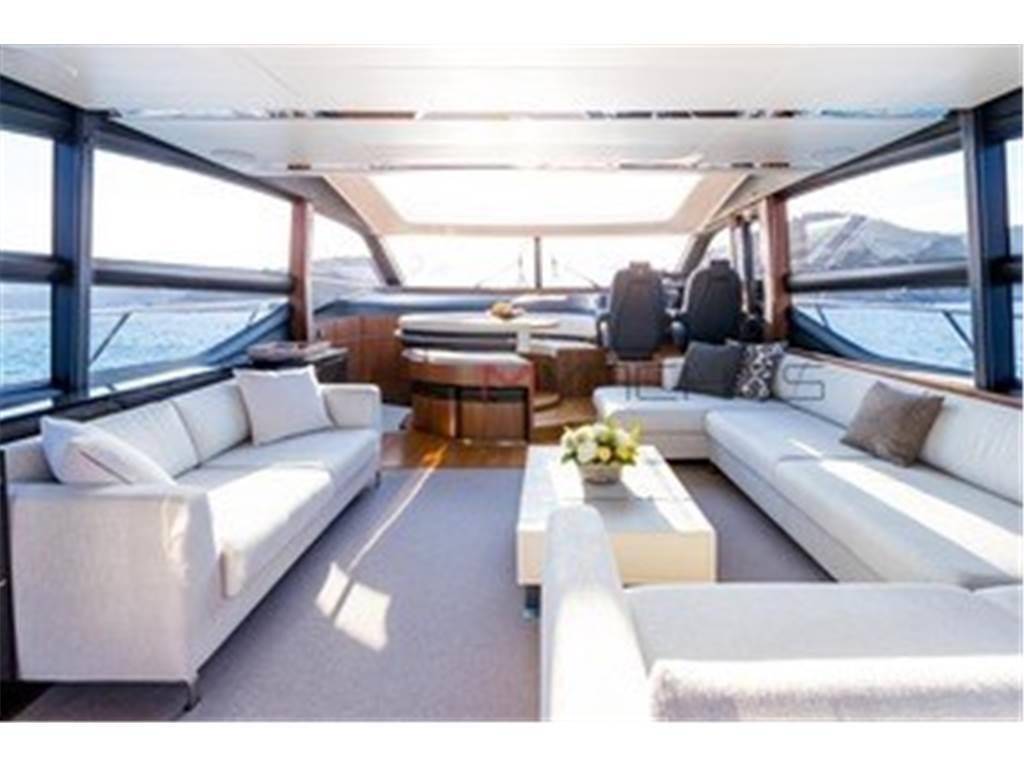 Princess 74 ft