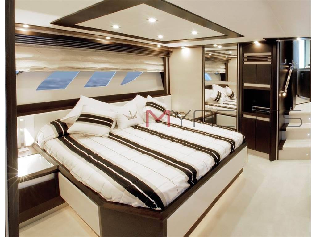 Dominator 62