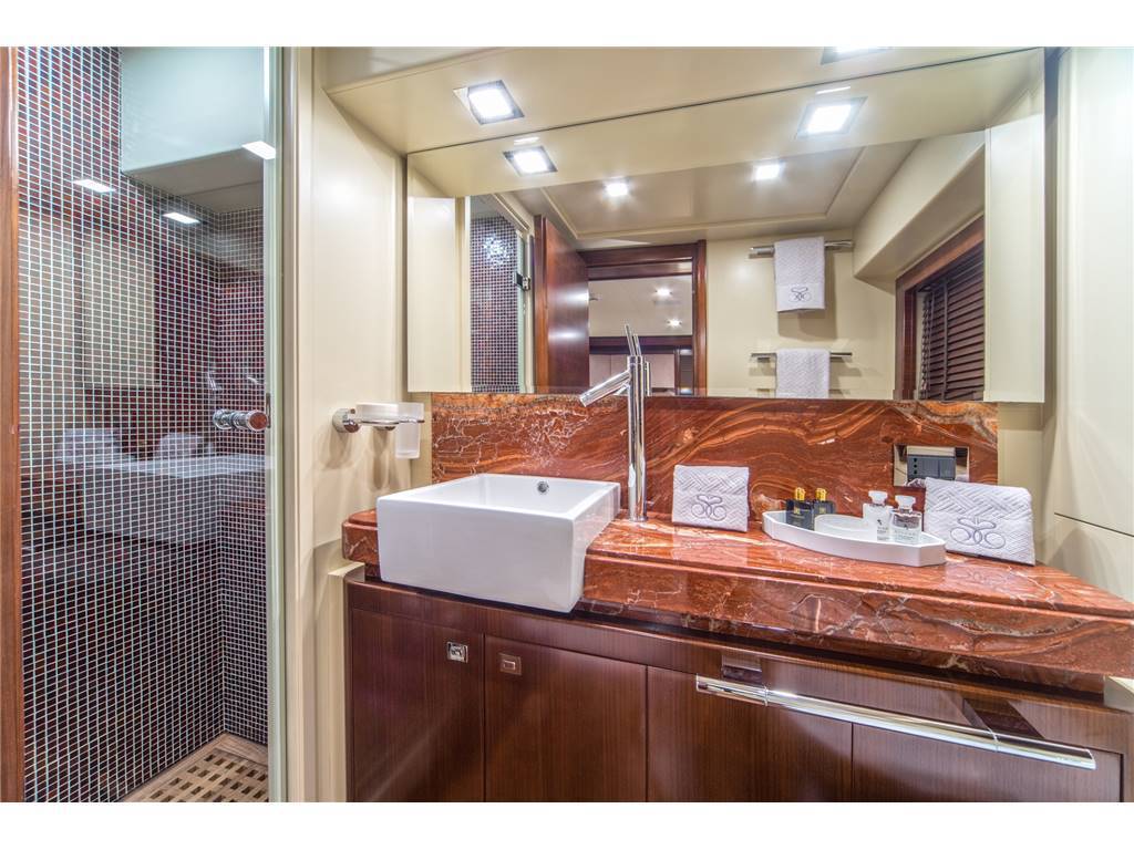 Ferretti Navetta cl 33