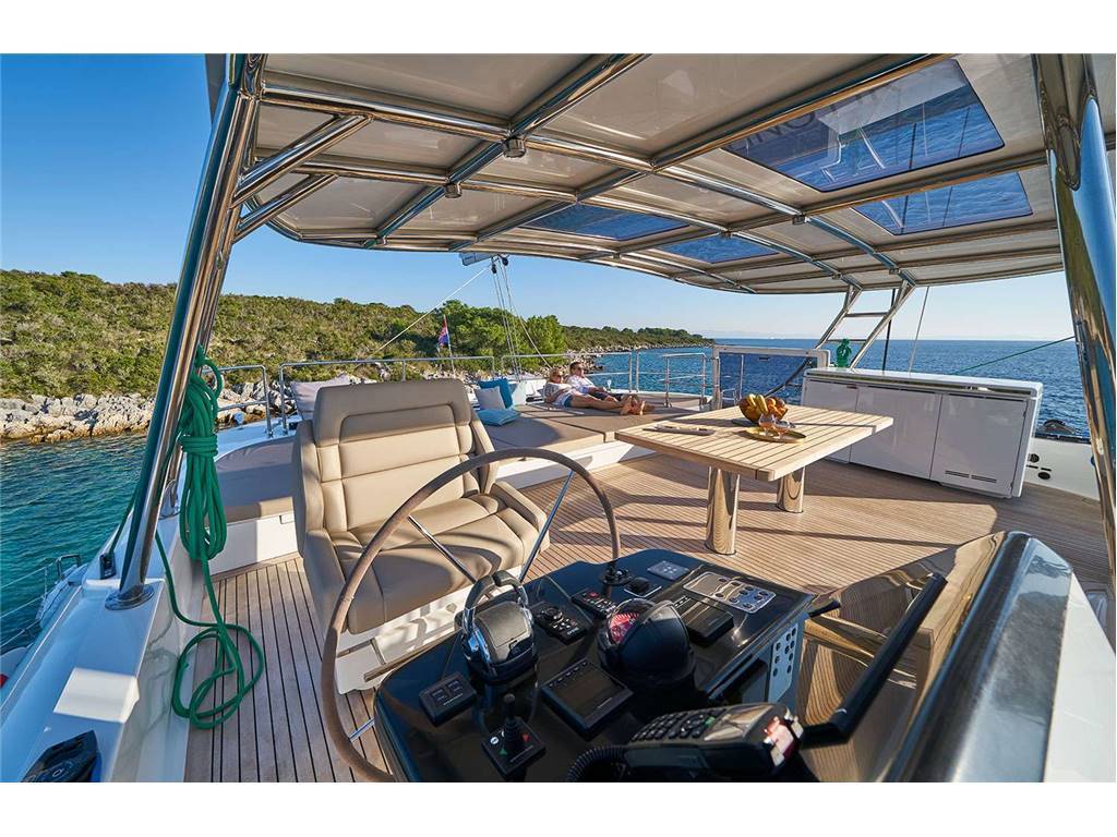 Sunreef Sy 60