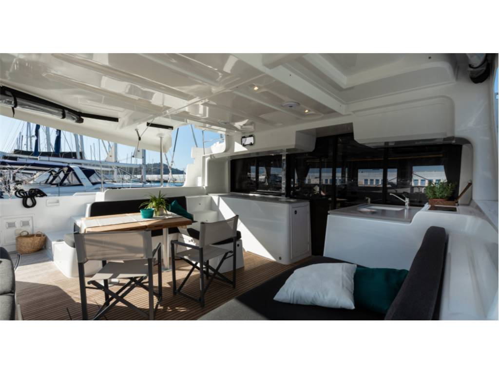 Lagoon 46