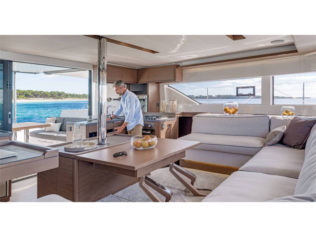 Lagoon 50