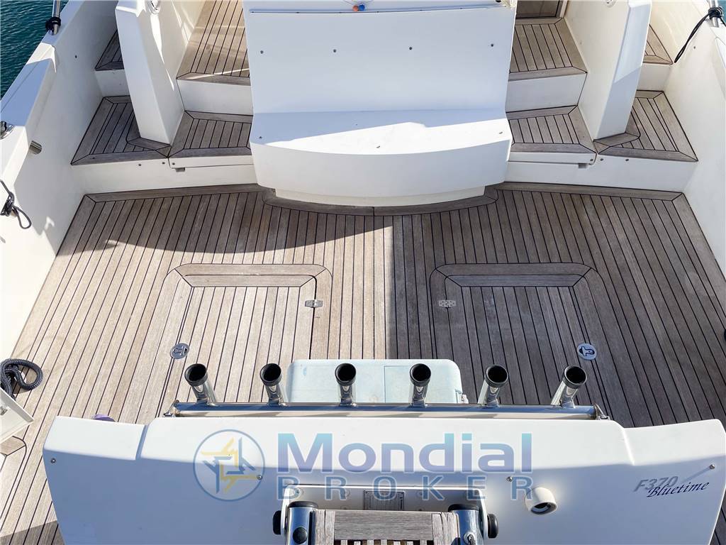 Cantieri estensi F370 bluetime