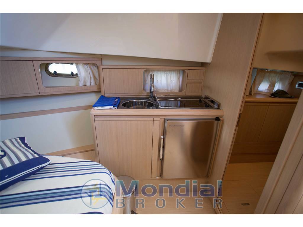 Cantieri estensi F370 bluetime