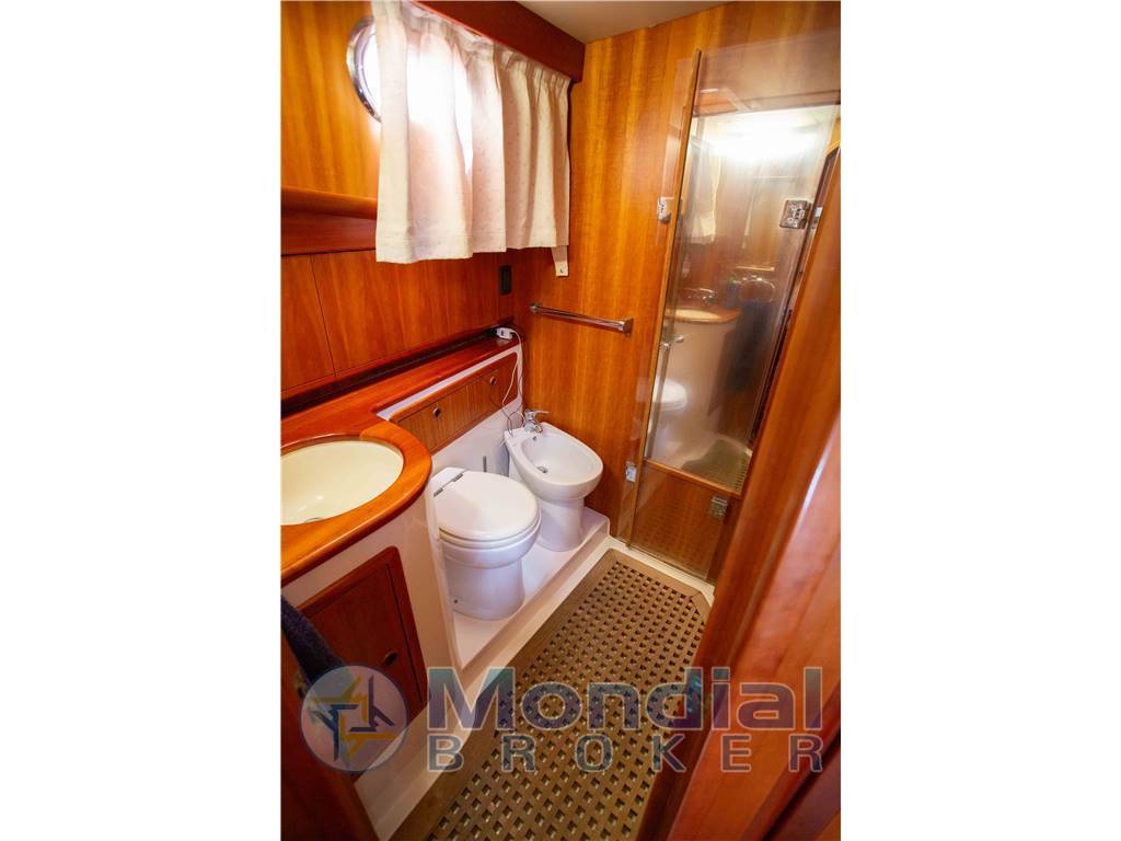Cantieri estensi Goldstar 440 c
