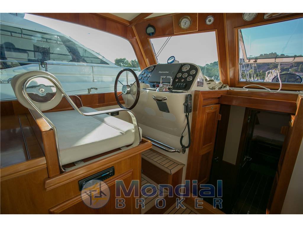 Rose island Lobster 49