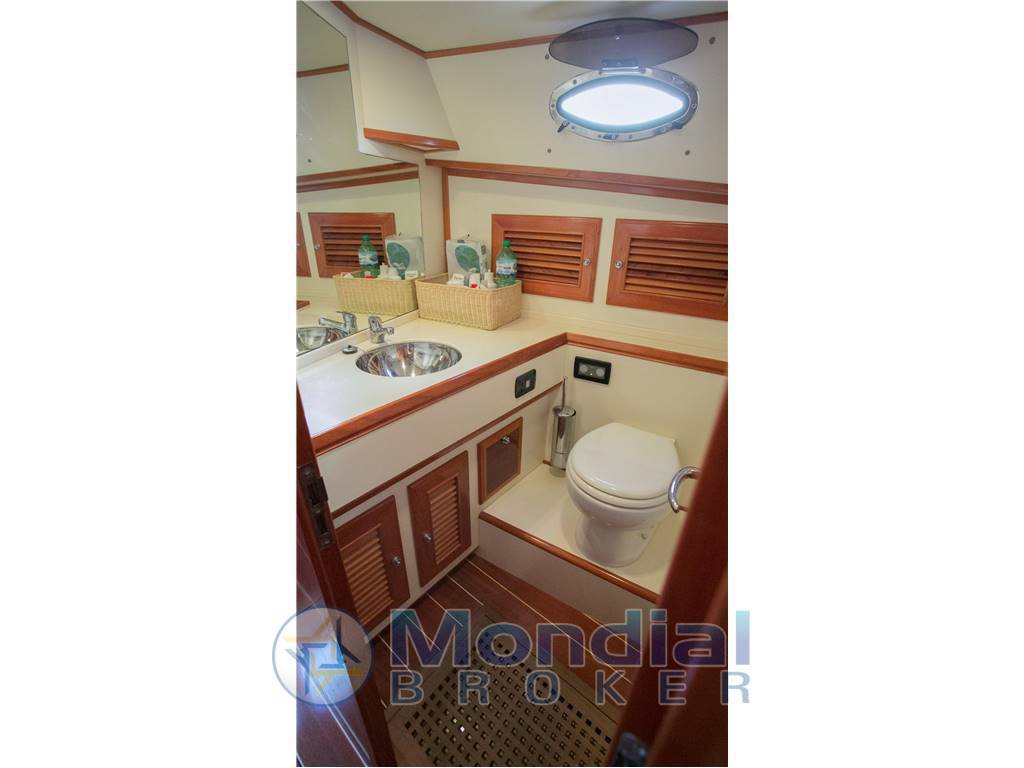 Rose island Lobster 49