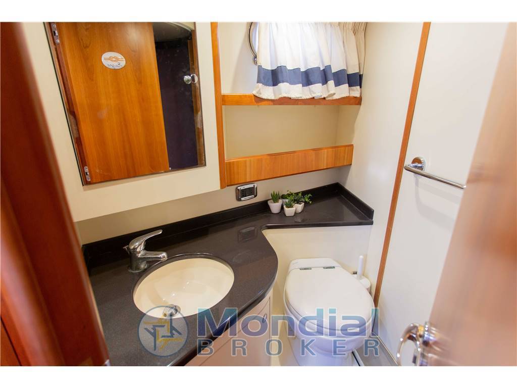 Cantieri del tirreno Cayman 43 wa ht