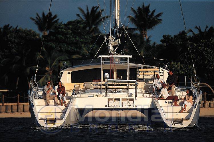 Fountaine pajot Eleuthera 60