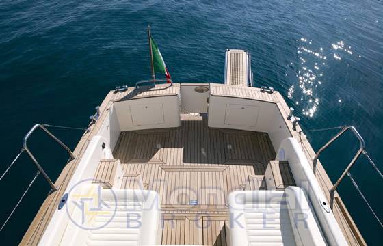 Rose island Lobster 38
