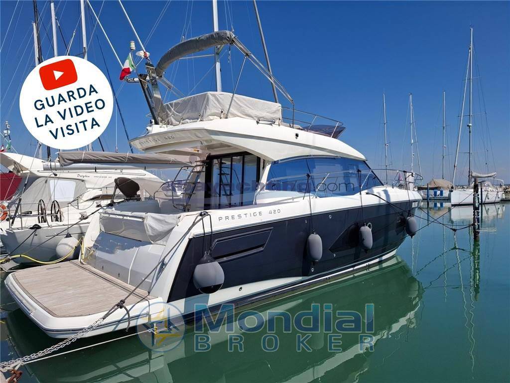 Prestige 420 flybridge line