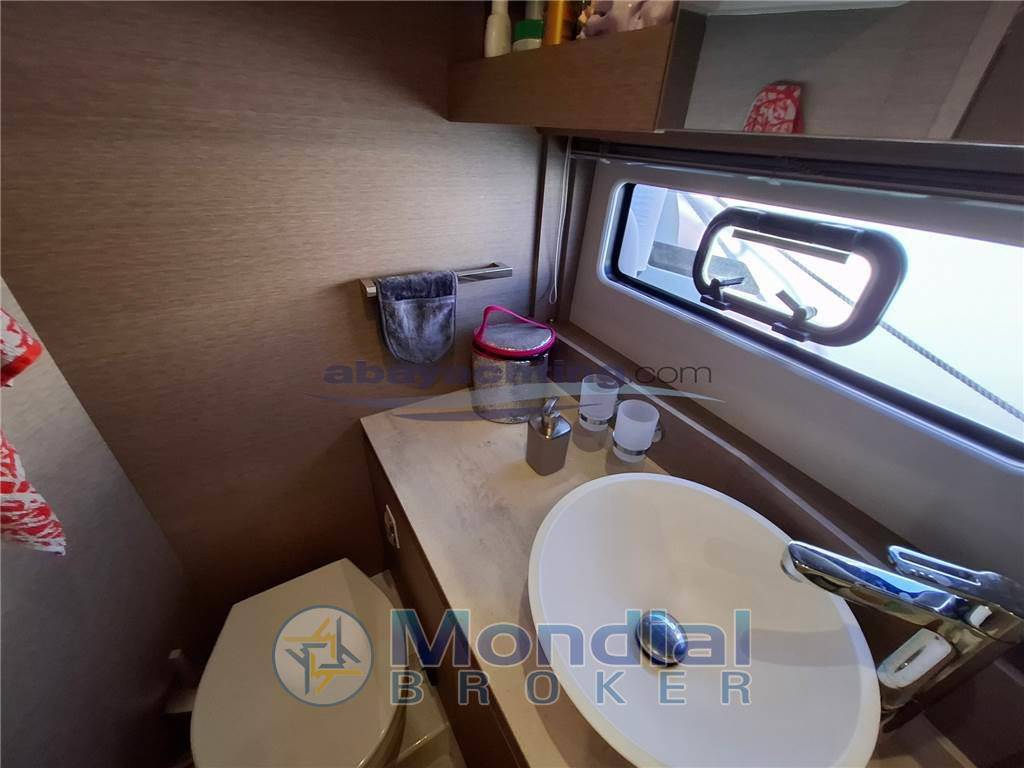 Prestige 420 flybridge line