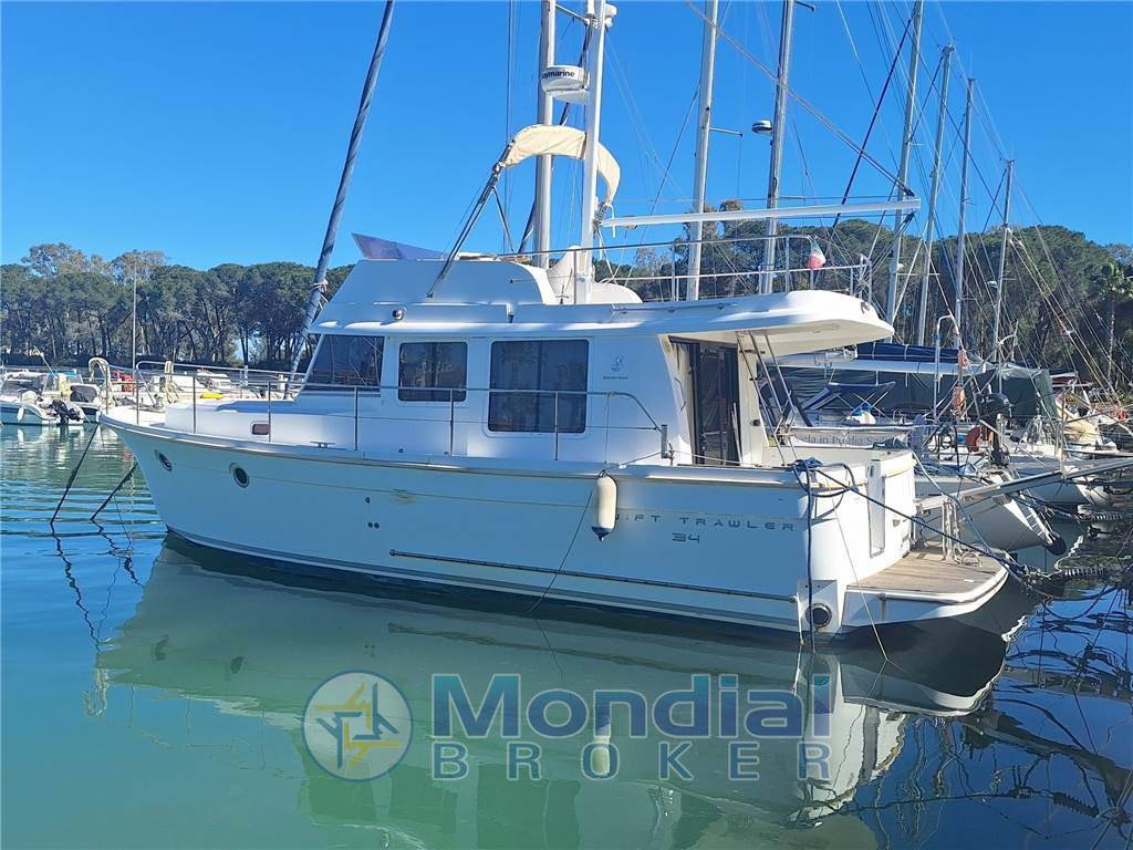 Beneteau Swift trawler 34 fly