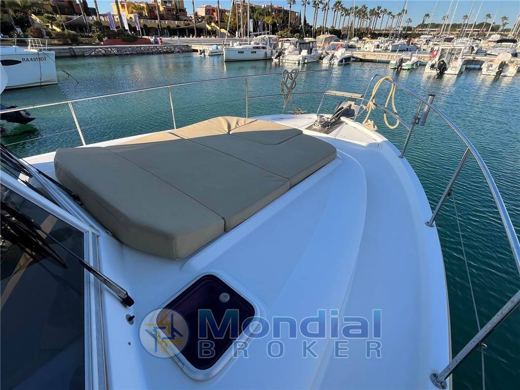 Beneteau Swift trawler 34 fly