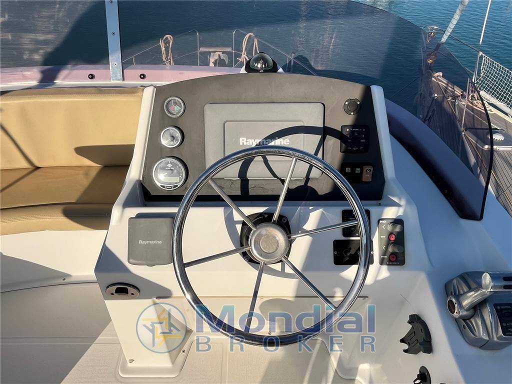 Beneteau Swift trawler 34 fly