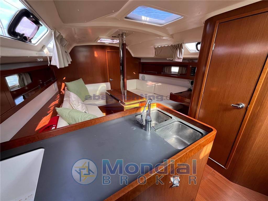 Beneteau Oceanis 34
