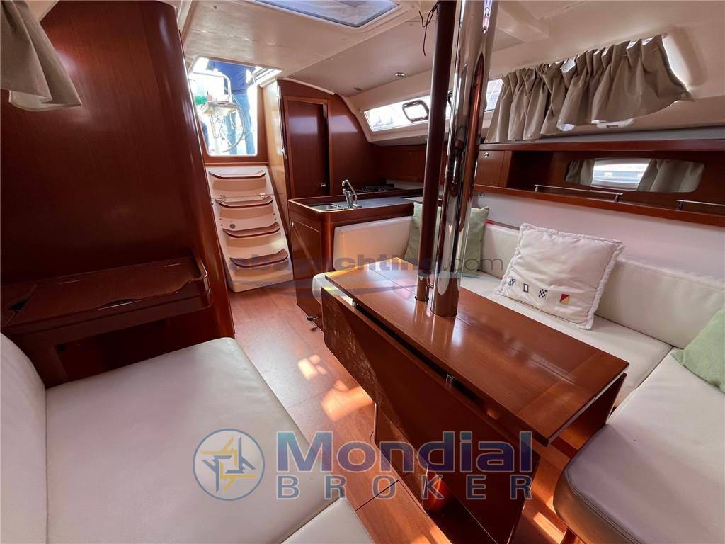 Beneteau Oceanis 34