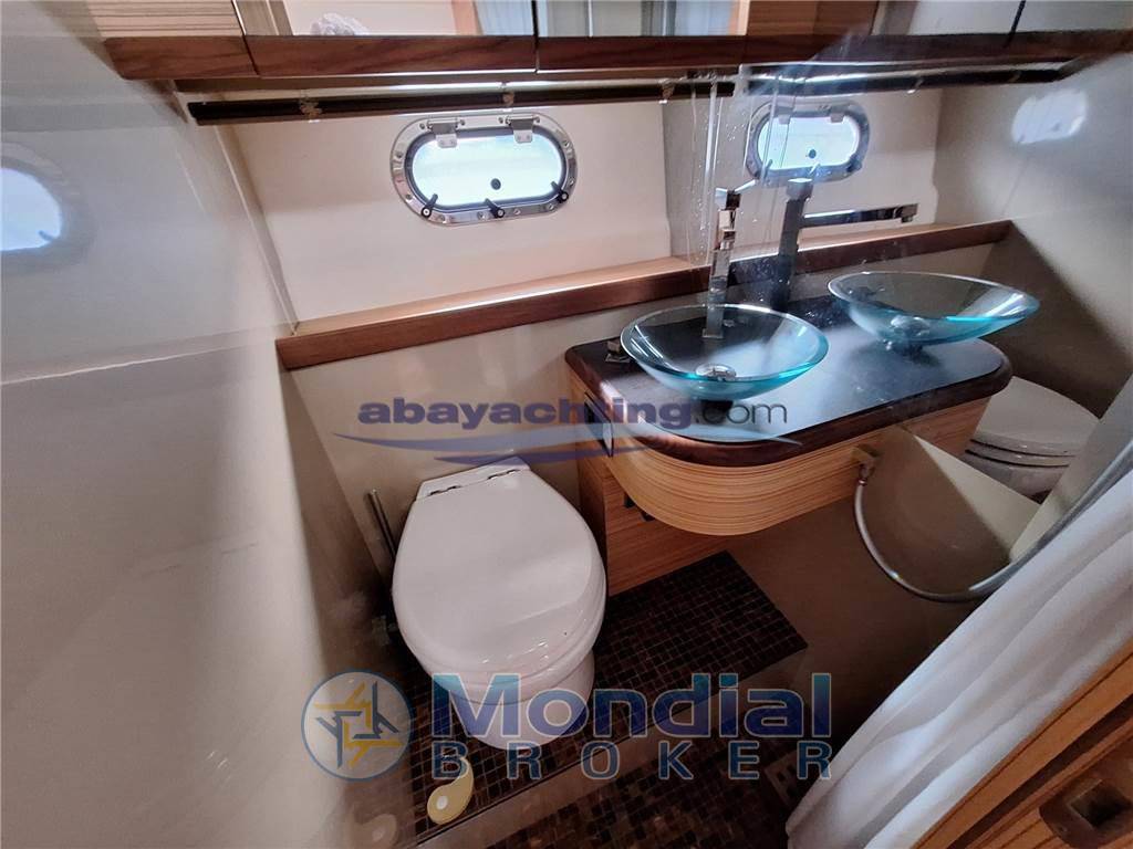 Airon marine 4300 t-top