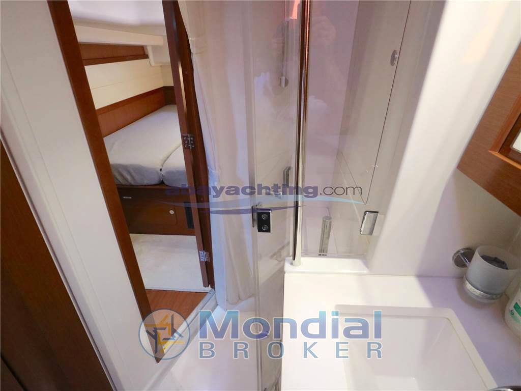 Beneteau Oceanis 58