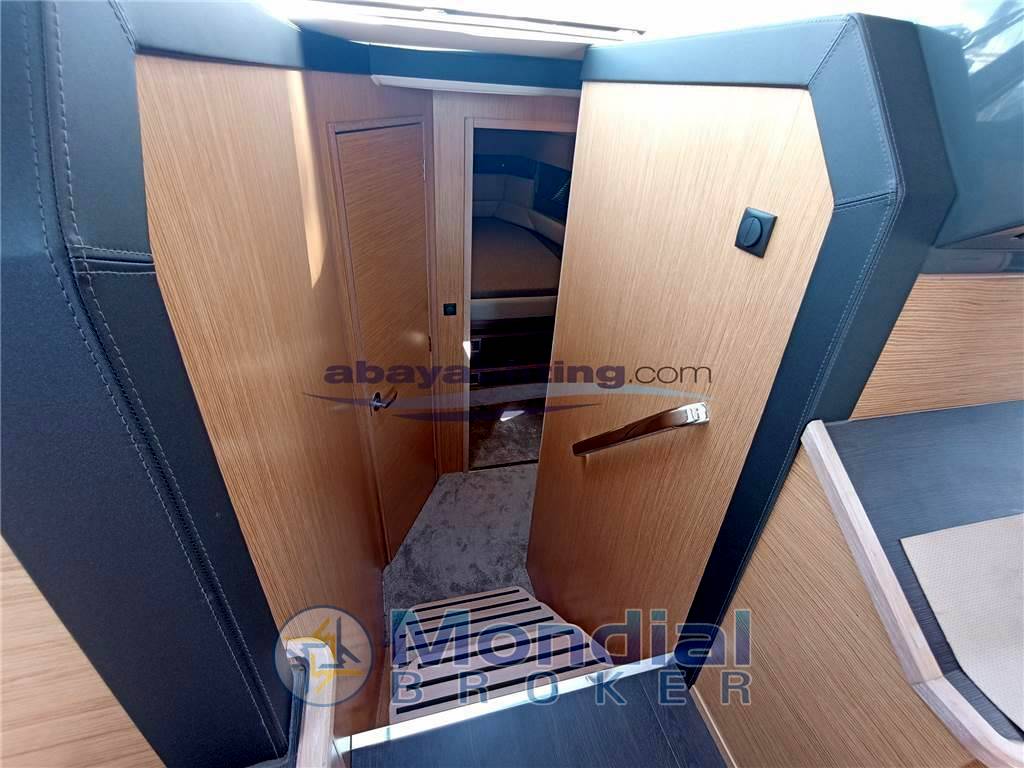 Bavaria 40 r fly - r40 fly
