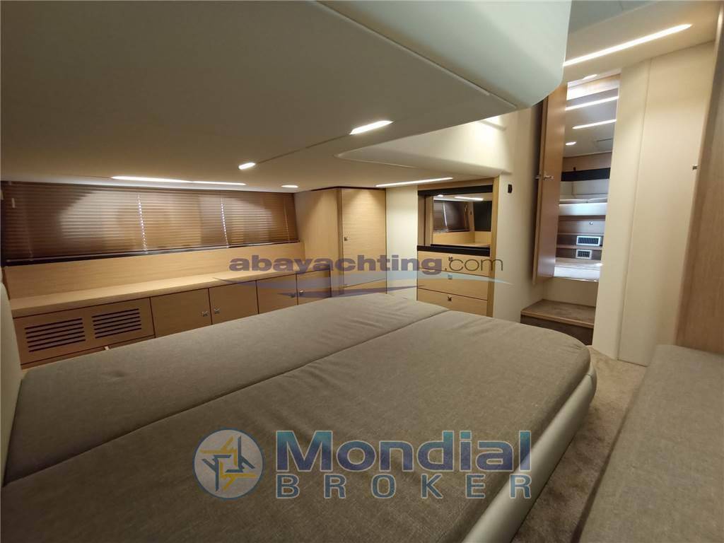 Bavaria 40 r fly - r40 fly