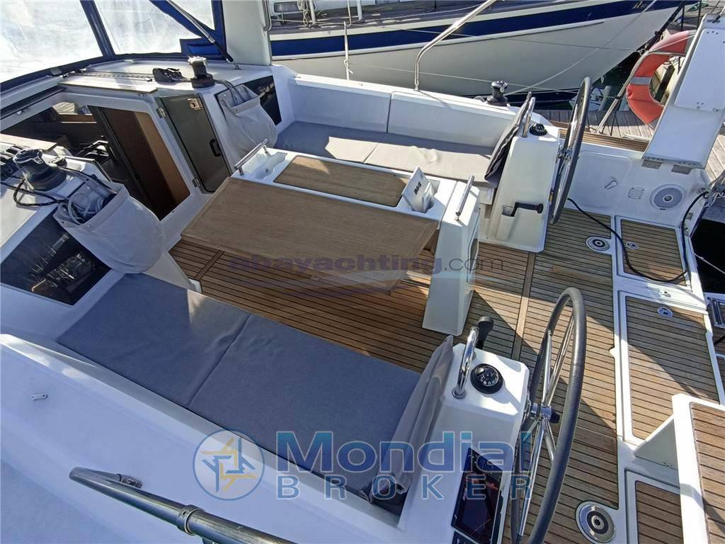 Beneteau Oceanis 38.1