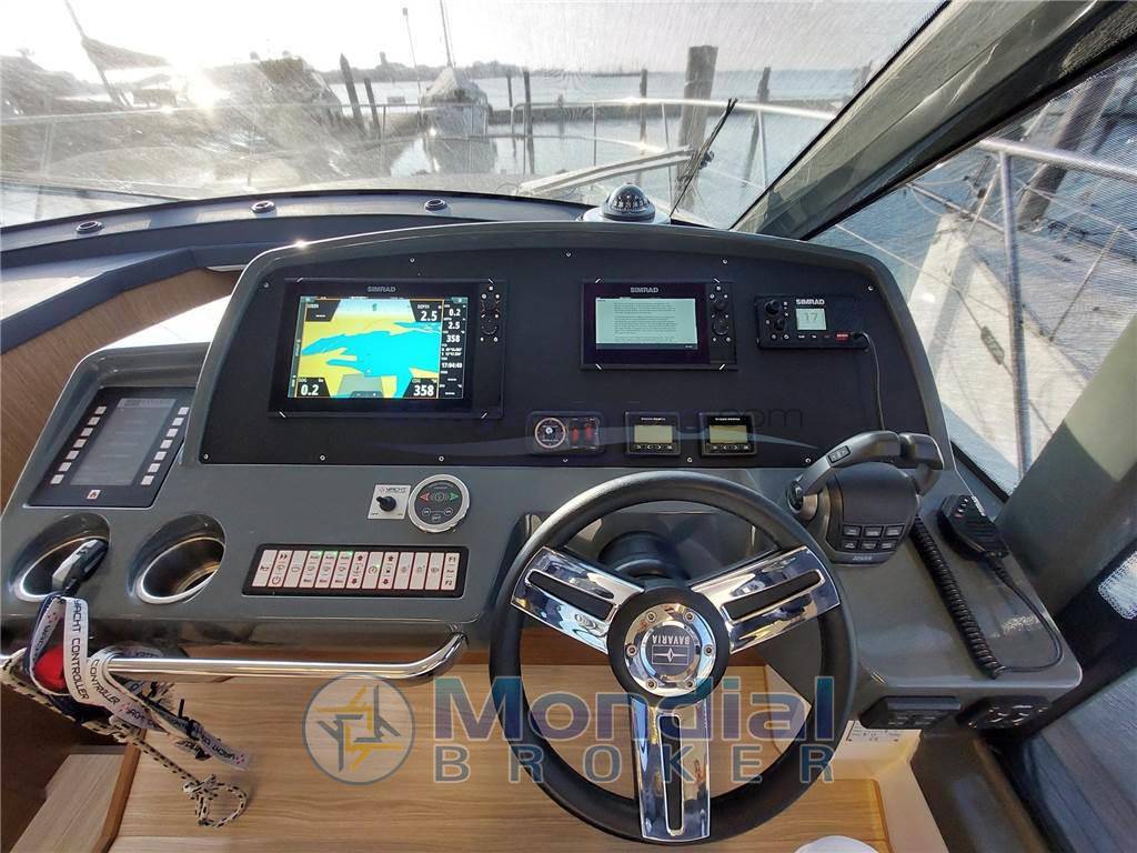 Bavaria 40 r fly - r40 fly